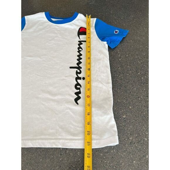 Champion Tshirt for Kids size M - Picture 4 of 8